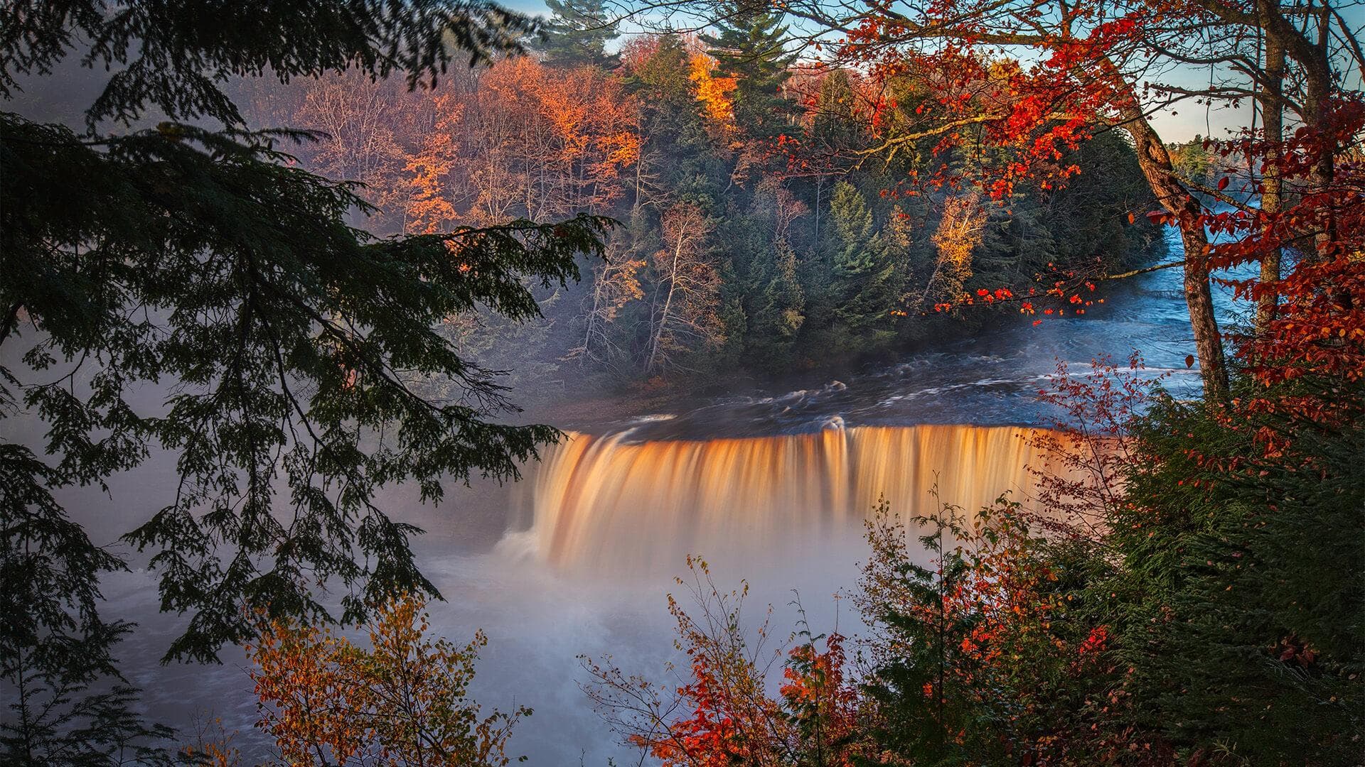 Tahquamenon Falls