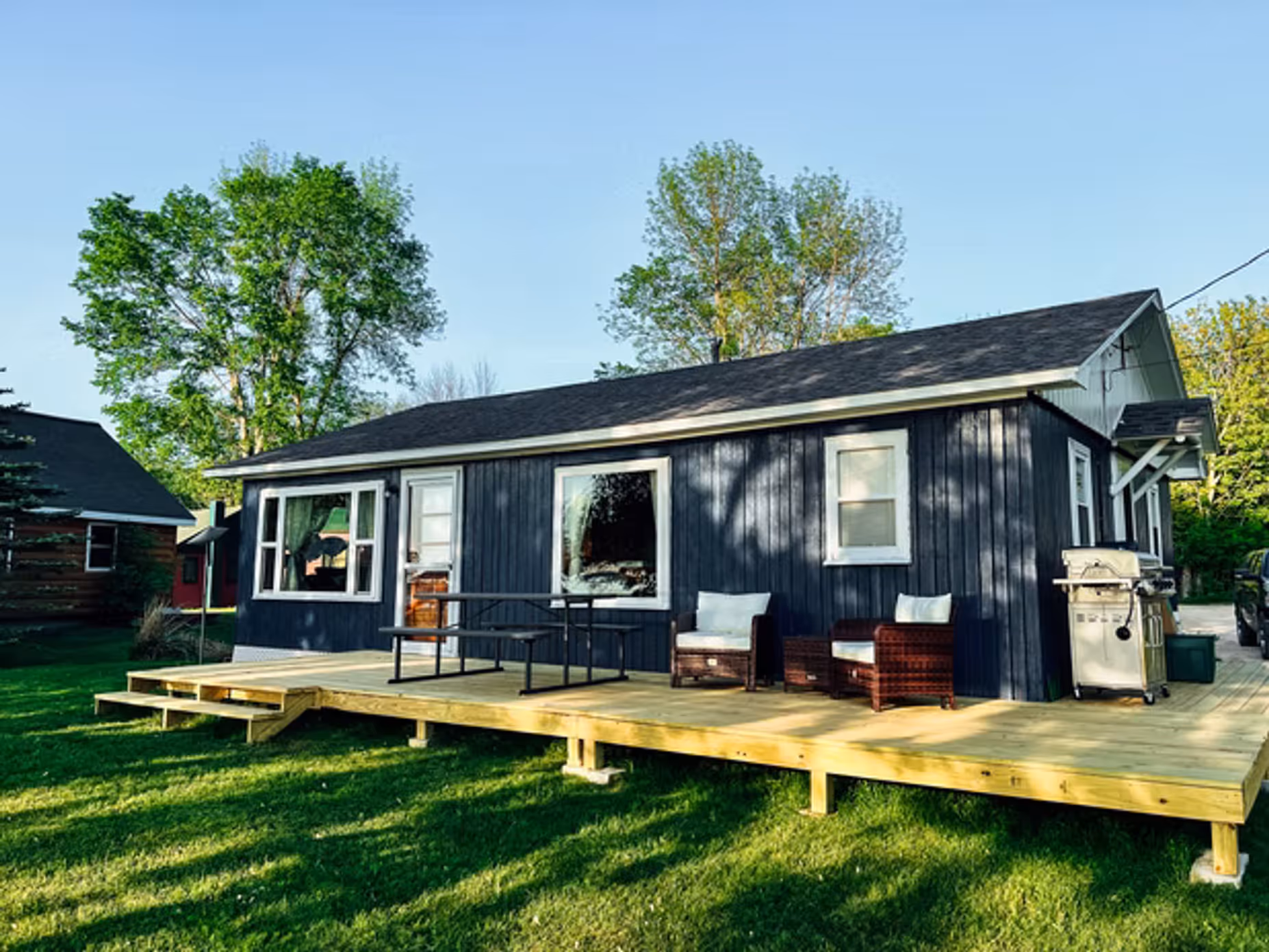 The Little Blue Cabin exterior