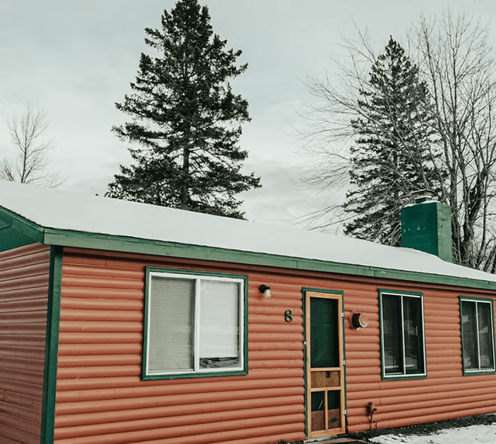The Whitetail Lodge